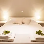 Villavia - Sorocco & Ostria Retreats With Pool Access Apartment Megali Mantineia