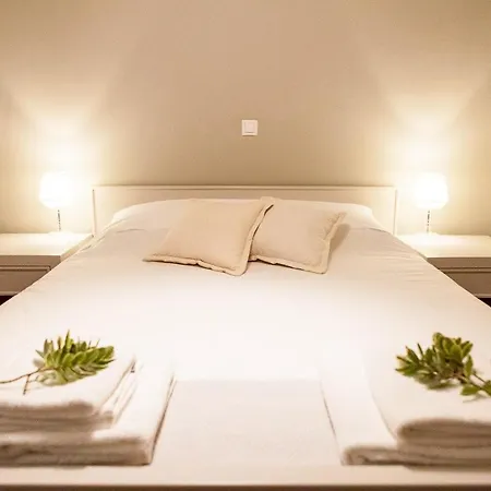 Villavia - Sorocco & Ostria Retreats With Pool Access Апартаменты Megali Mantineia
